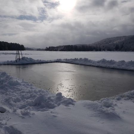 Val des Monts Le Nid Dore Sur Le Lac מראה חיצוני תמונה